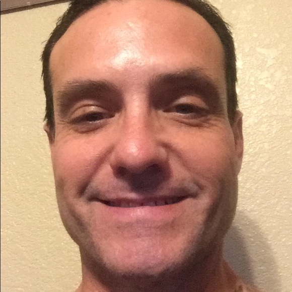 Meet your Posher, Robert - Picture 1 of 1